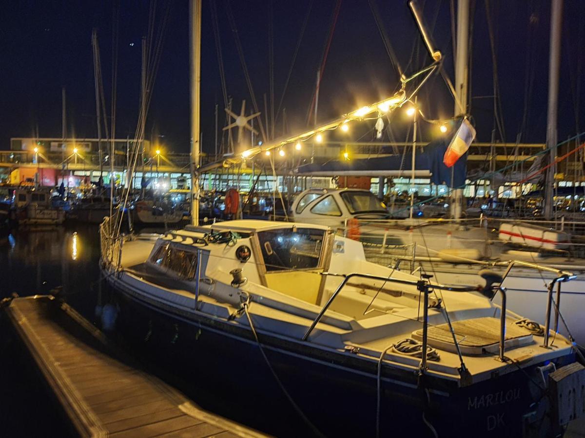 Charmant Voilier Chauffe Nuit Insolite Boulogne-sur-Mer Eksteriør bilde